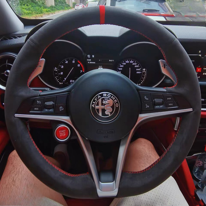 Car Steering Wheel Cover Anti Slip Breathable - Untuk Alfa Romeo Giulia Stelvio 2015-2018